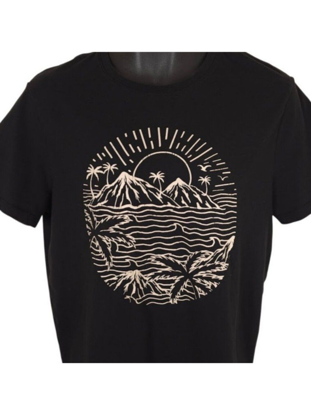 Tropical Island Beach T Shirt Mens Size Medium Black Palm Trees Sunrise Mountain